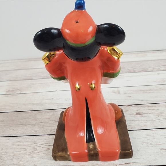 Disney Mickey Mouse Salt and Pepper Shakers - Picture 5 of 15
